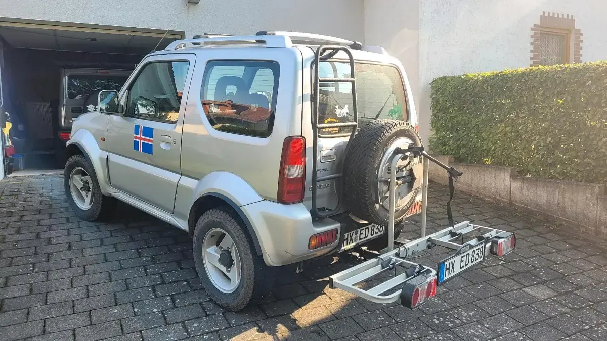 Gebraucht Suzuki Jimny 82 PS (60 kW) 2003 Silber SUV