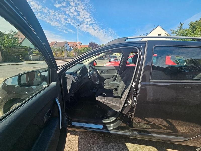 Gebraucht Dacia Logan MCV Prestige 90 PS (66 kW) 2013 Schwarz Kombi