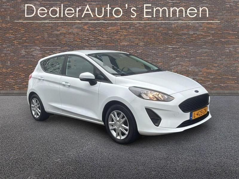 Gebraucht Ford Fiesta 101 PS (74 kW) 2021 Weiß Kleinwagen