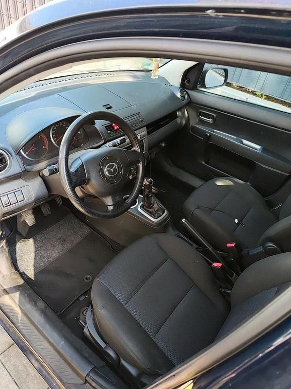 Gebraucht Mazda 2 89 PS (65 kW) 2006 Blau Kleinwagen