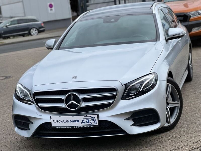 Silber Gebraucht 2019 Mercedes E200 AMG line Kombi | 33.900 € (Fairer Preis) - Bild 1/4