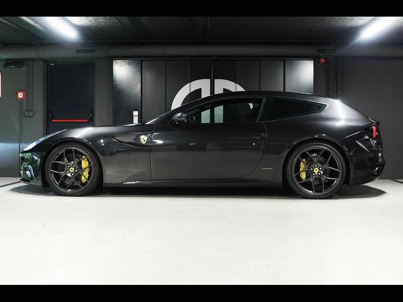 Gebraucht Ferrari FF 661 PS (486 kW) 2013 Grau Kombi