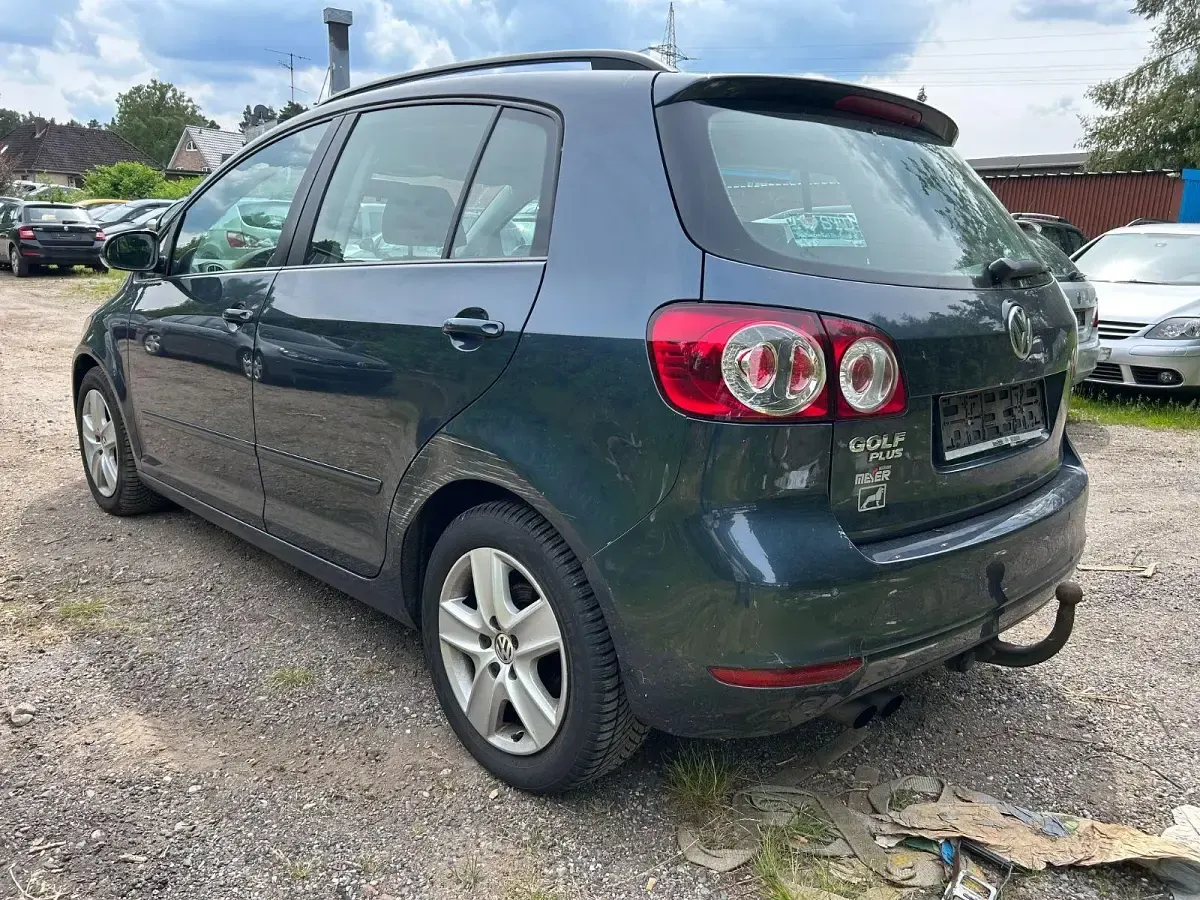 Gebraucht VW Golf VI Comfortline 110 PS (80 kW) 2009 Blau Kleinwagen