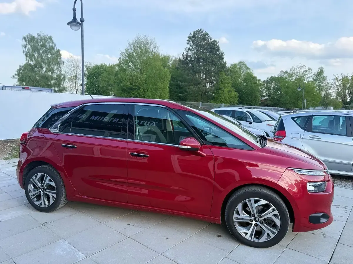 Gebraucht Citroën C4 SpaceTourer SELECTION 120 PS (88 kW) 2015 Rot Van / Kleinbus