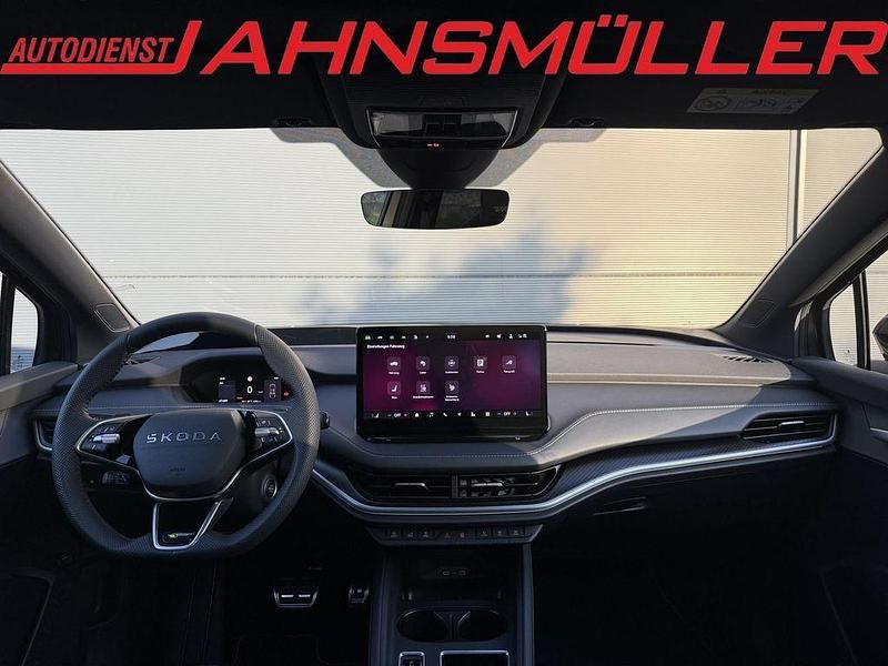 Neu Skoda Enyaq iV RS 250 kW (340 PS) 2025 Grün (olibogrün metallic) SUV