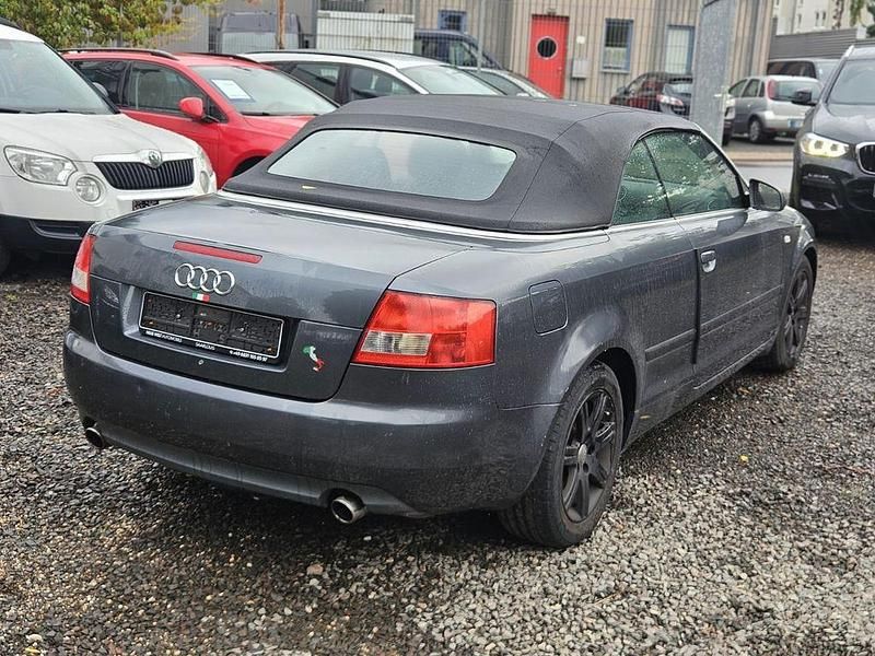 Gebraucht Audi A4 Cabriolet Sport 170 PS (125 kW) 2002 Grau Cabrio