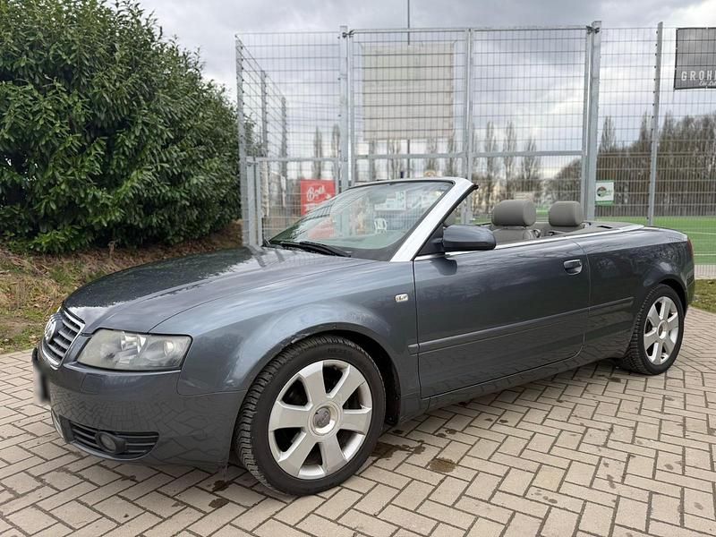 Gebraucht Audi A4 Cabriolet 160 PS (117 kW) 2004 Silber Cabrio