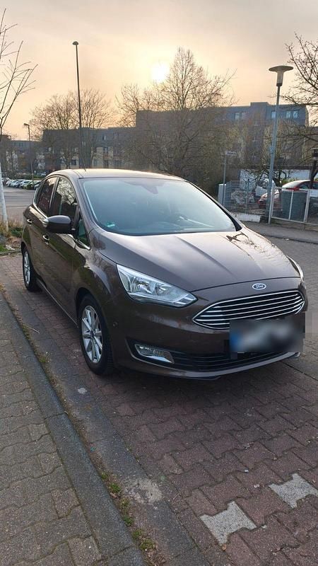 Gebraucht Ford C-MAX Titanium 150 PS (110 kW) 2015 Braun Van / Kleinbus