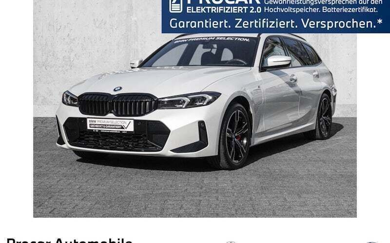 Weiß Gebraucht 2024 BMW 330e M Sport Kombi | 41.840 € (Superpreis) - Bild 1/3
