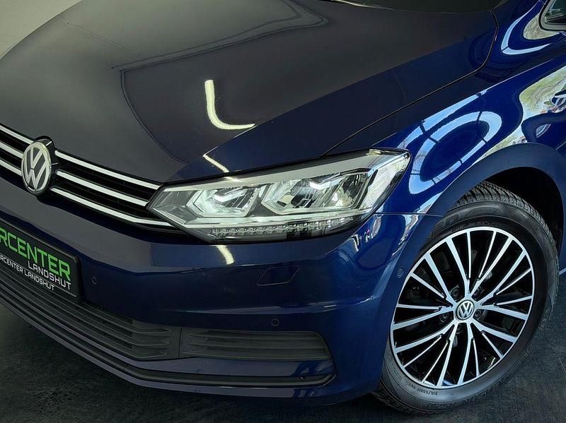 Gebraucht VW Touran Highline 150 PS (110 kW) 2016 Blau Van / Kleinbus