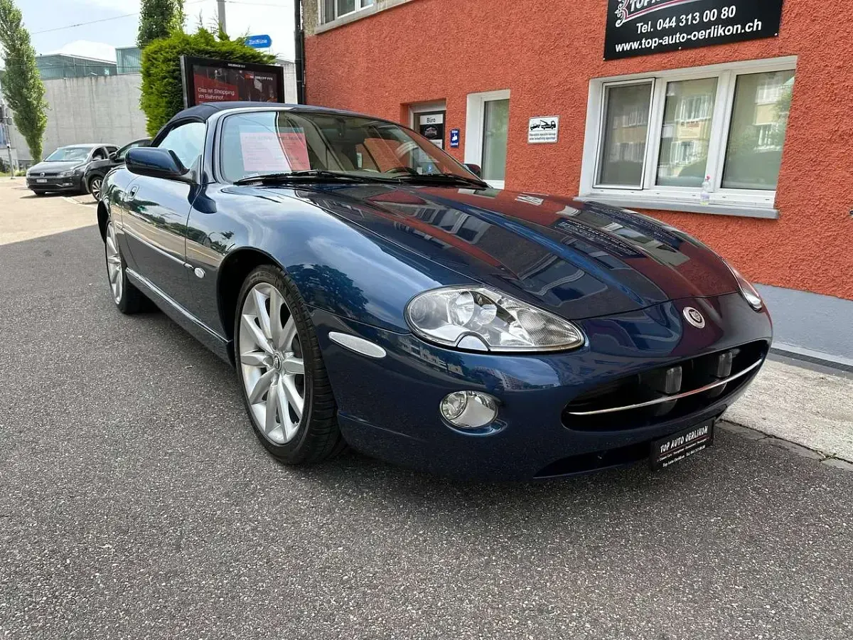 Gebraucht Jaguar XK8 284 PS (208 kW) 1996 Blau Cabrio