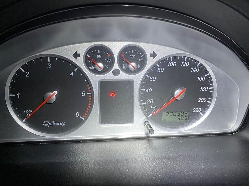 Gebraucht Ford Galaxy Ghia 116 PS (85 kW) 2005 Gelb Van / Kleinbus