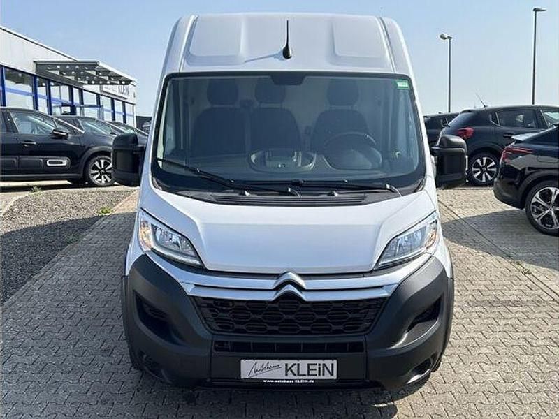 Eisweiß Gebraucht 2024 Citroën Jumper Van / Kleinbus | 23.990 € (Superpreis) - Bild 1/4