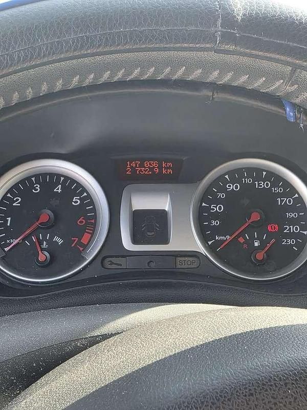 Gebraucht Renault Clio II 75 PS (55 kW) 2007 Limousine