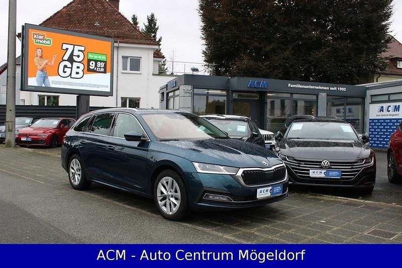 Blau Gebraucht 2022 Skoda Octavia Style Kombi | 27.790 € (Etwas zu teuer) - Bild 1/4