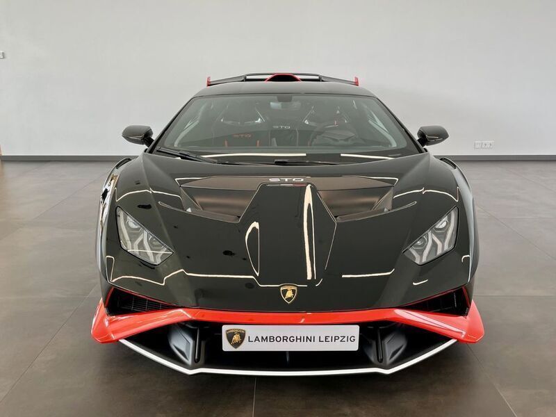 Gebraucht Lamborghini Huracán 640 PS (470 kW) 2022 Schwarz