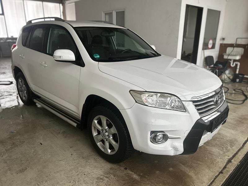 Gebraucht Toyota RAV4 158 PS (116 kW) 2010 Weiß SUV
