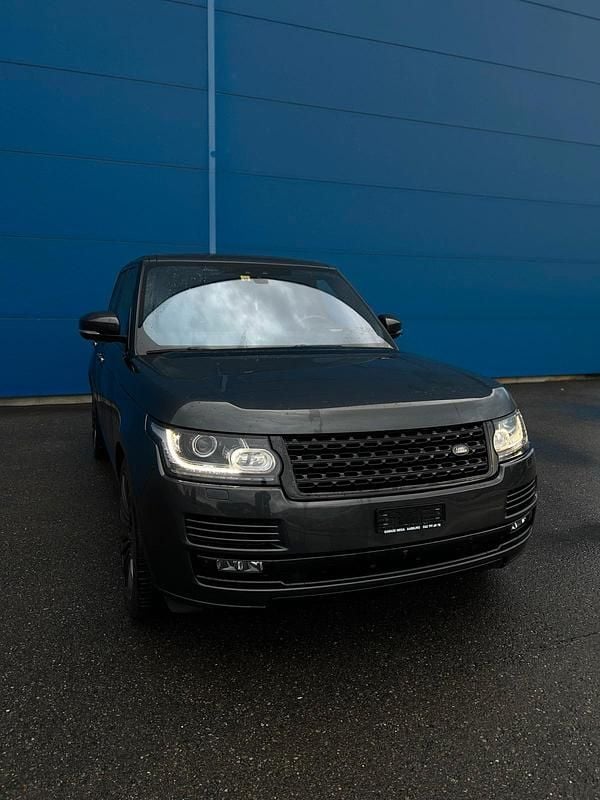 Grau Gebraucht 2017 Land Rover Range Rover SVAutobiography SUV | 43.899 € (Etwas zu teuer) - Bild 1/4