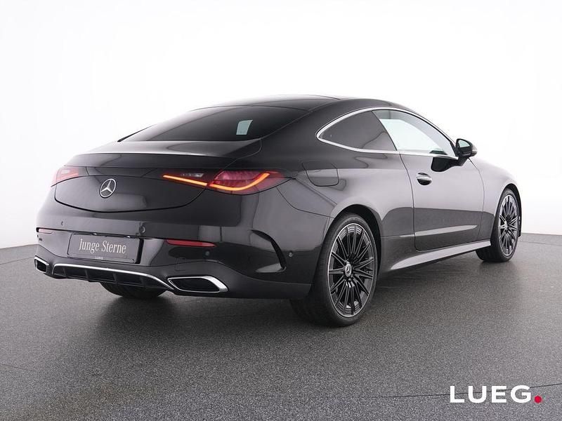 Gebraucht Mercedes CLE200 AMG 204 PS (150 kW) 2025 Schwarz Coupé