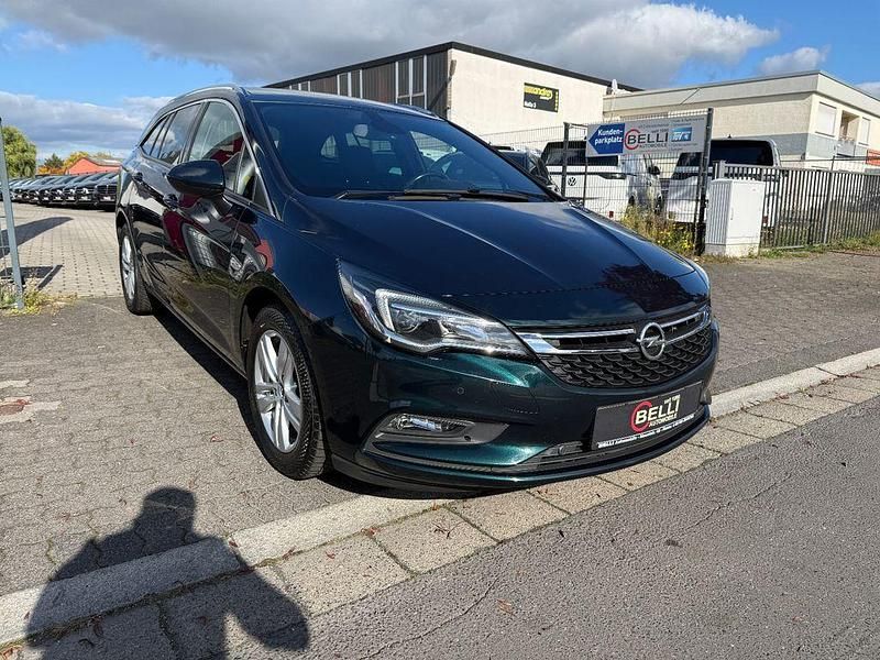 Gebraucht Opel Astra Dynamic 110 PS (80 kW) 2016 Grün Kombi