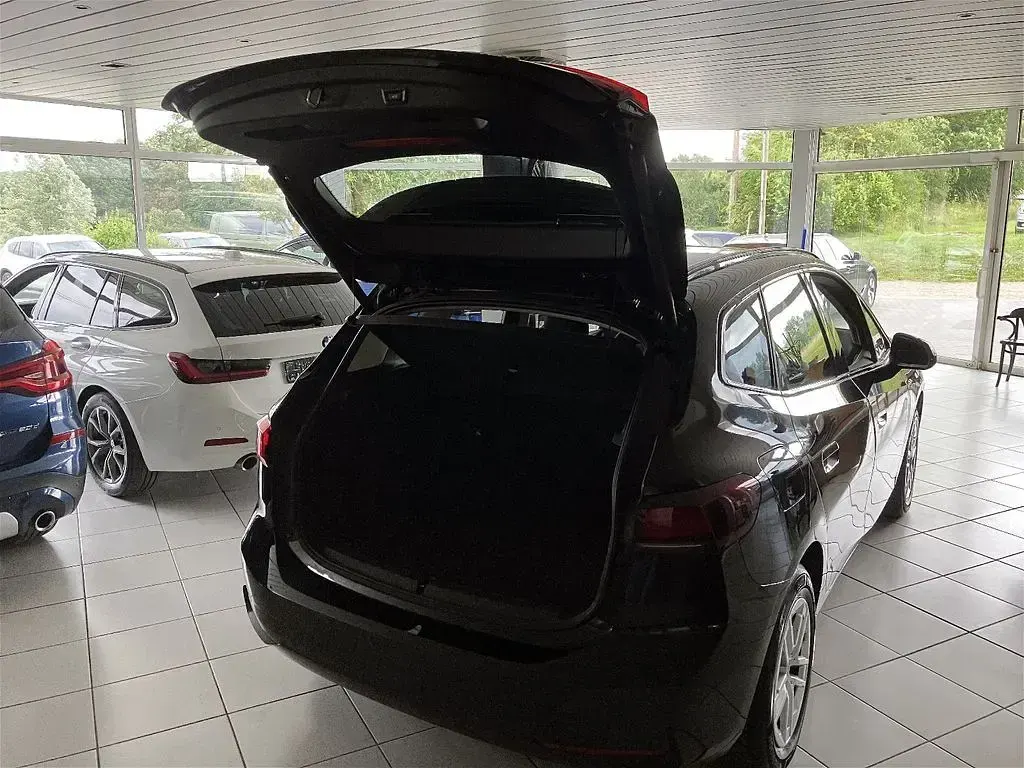Gebraucht BMW 216 122 PS (89 kW) 2025 Schwarz Coupé