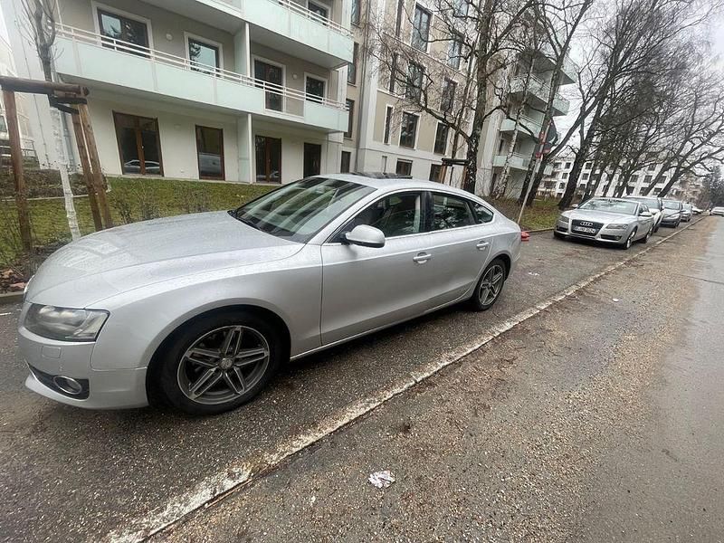 Gebraucht Audi A5 Sportback Sport 179 PS (131 kW) 2010 Grau Kleinwagen