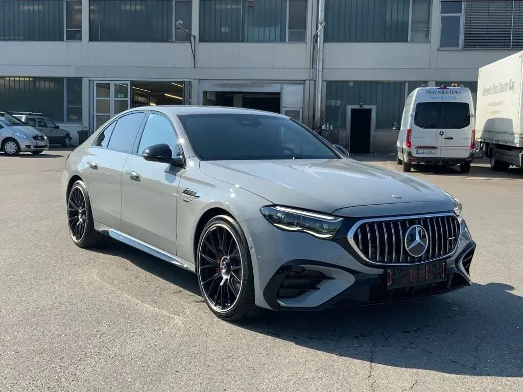 Gebraucht Mercedes E53 AMG AMG 585 PS (430 kW) 2026 Grau Limousine