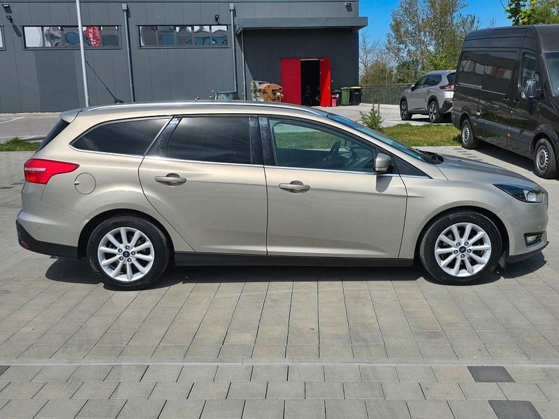 Occasion Ford Focus Titanium 120 ch (88 kW) 2015 Argent Break