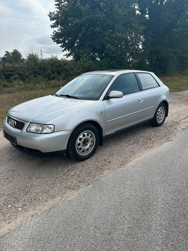 Grau Gebraucht 2000 Audi A3 Coupé | 2.555 € (Fairer Preis) - Bild 1/4
