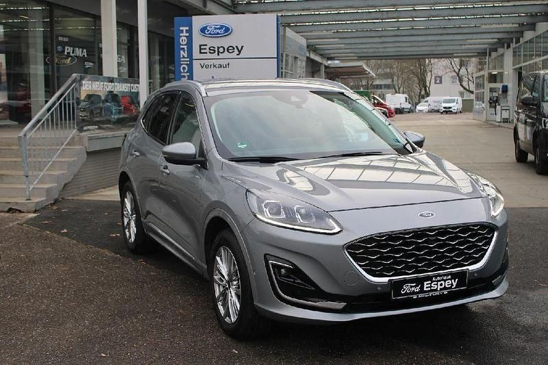 Gebraucht Ford Kuga Vignale 224 PS (164 kW) 2024 Silber SUV