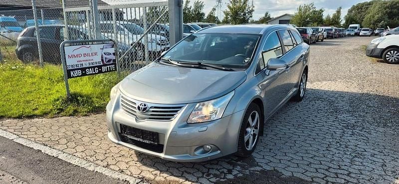 Gebraucht 2011 Toyota Avensis Sol Kombi | 5.250 € (Fairer Preis) - Bild 1/4