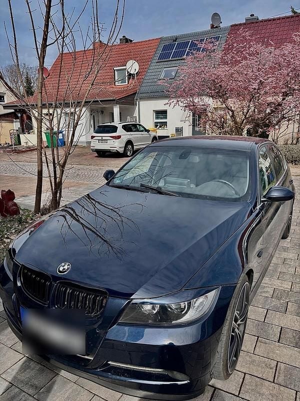 Second-hand BMW 325 218 CP (160 kW) 2005 Berlinǎ