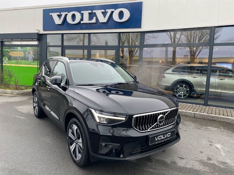 Schwarz Gebraucht 2024 Volvo XC40 Ultimate SUV | 47.900 € (Teuer) - Bild 1/4