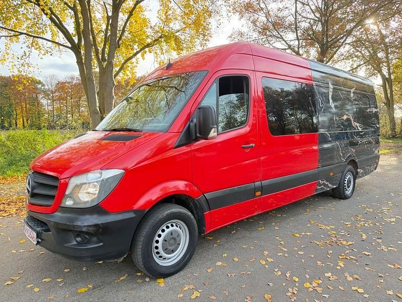Gebraucht Mercedes Sprinter 163 PS (119 kW) 2016 Rot Van