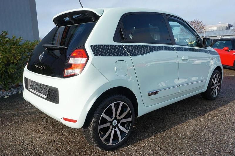 Second-hand Renault Twingo 71 CP (52 kW) 2018 Verde Hatchback