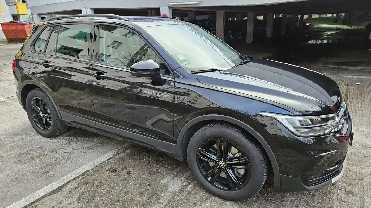 Gebraucht VW Tiguan Sport 190 PS (139 kW) 2022 Schwarz SUV