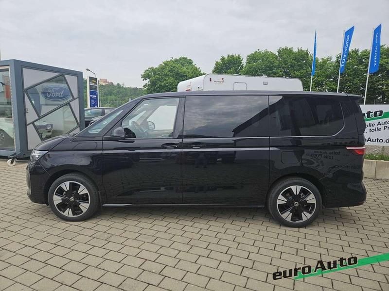 Neu VW Multivan Life 150 PS (110 kW) 2025 Deep black perleffect Van