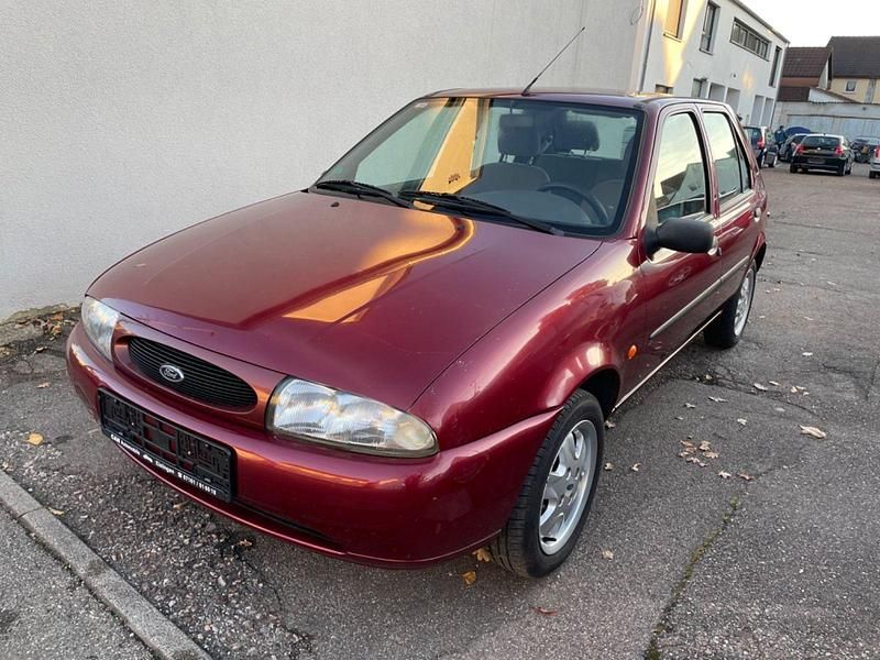 Gebraucht Ford Fiesta 60 PS (44 kW) 1999 Rot Kleinwagen