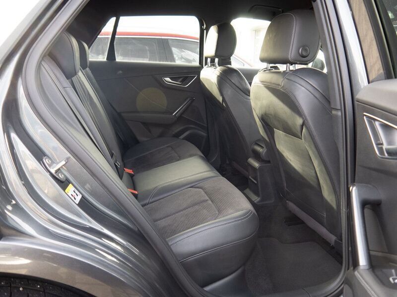 Gebraucht Audi Q2 Sport 150 PS (110 kW) 2017 Grau SUV