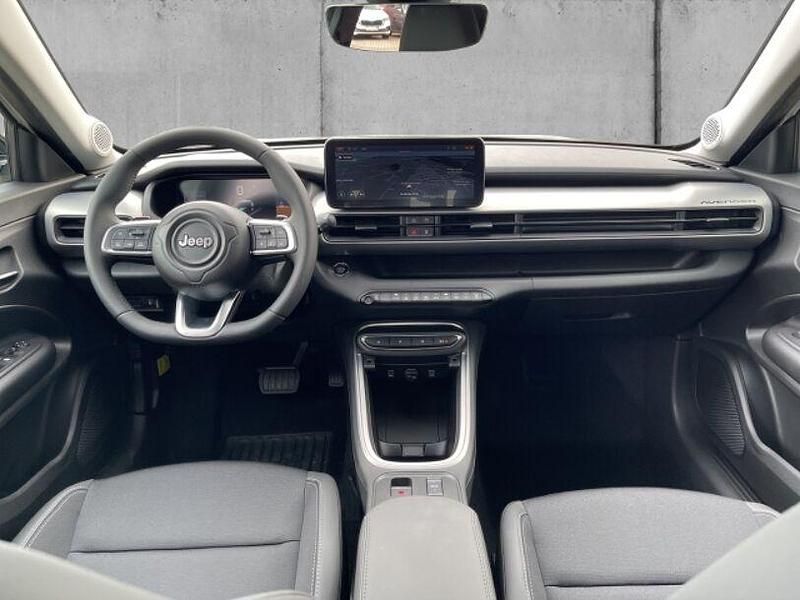 Neu Jeep Avenger Altitude 110 PS (80 kW) 2026 Weiss SUV