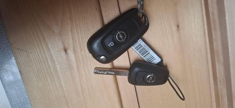 Gebraucht Opel Astra 105 PS (77 kW) 2021 Grau Limousine