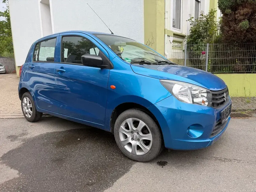 Gebraucht Suzuki Celerio 68 PS (50 kW) 2017 Blau Kleinwagen