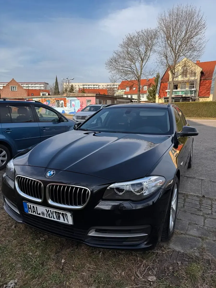 Używany BMW 530 258 KM (189 kW) 2014 Czarny Sedan/Limuzyna