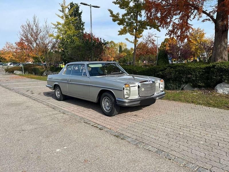 Gebraucht Mercedes 250 150 PS (110 kW) 1969 Silber Coupé