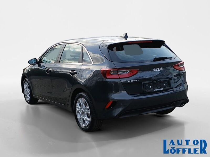 Gebraucht Kia Ceed Vision 140 PS (102 kW) 2025 Grau Kleinwagen