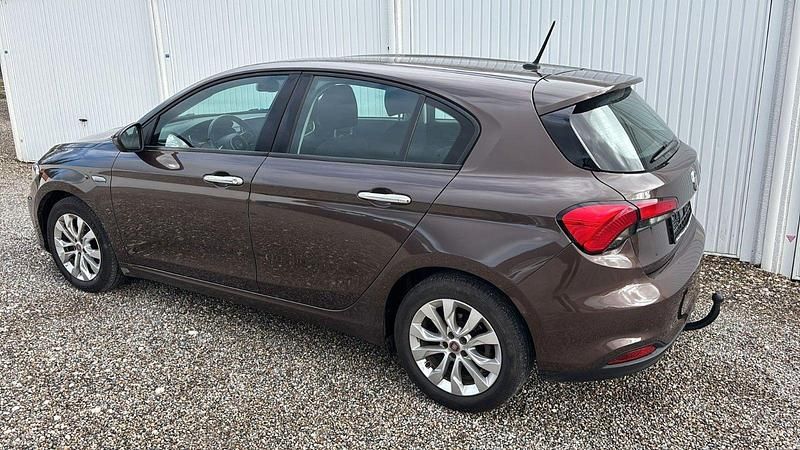 Gebraucht Fiat Tipo 95 PS (69 kW) 2017 Limousine