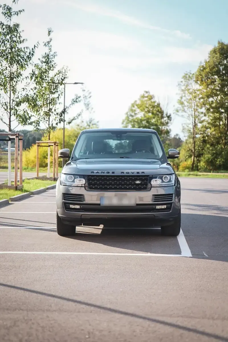 Gebraucht Land Rover Range Rover Vogue 340 PS (250 kW) 2014 Grau SUV