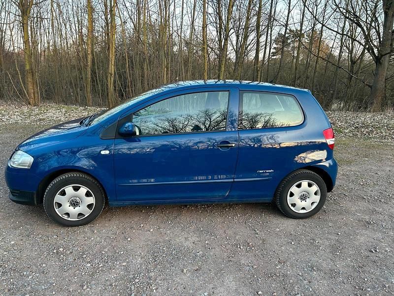 Gebraucht VW Fox 50 PS (36 kW) 2009 Blau Kleinwagen