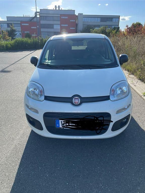 Weiß Gebraucht 2019 Fiat Panda More Kleinwagen | 5.500 € (Guter Preis) - Bild 1/4