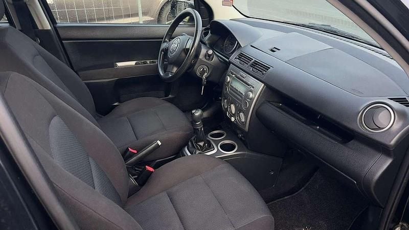 Usata Mazda 2 Active 80 CV (58 kW) 2006 Nero Utilitaria